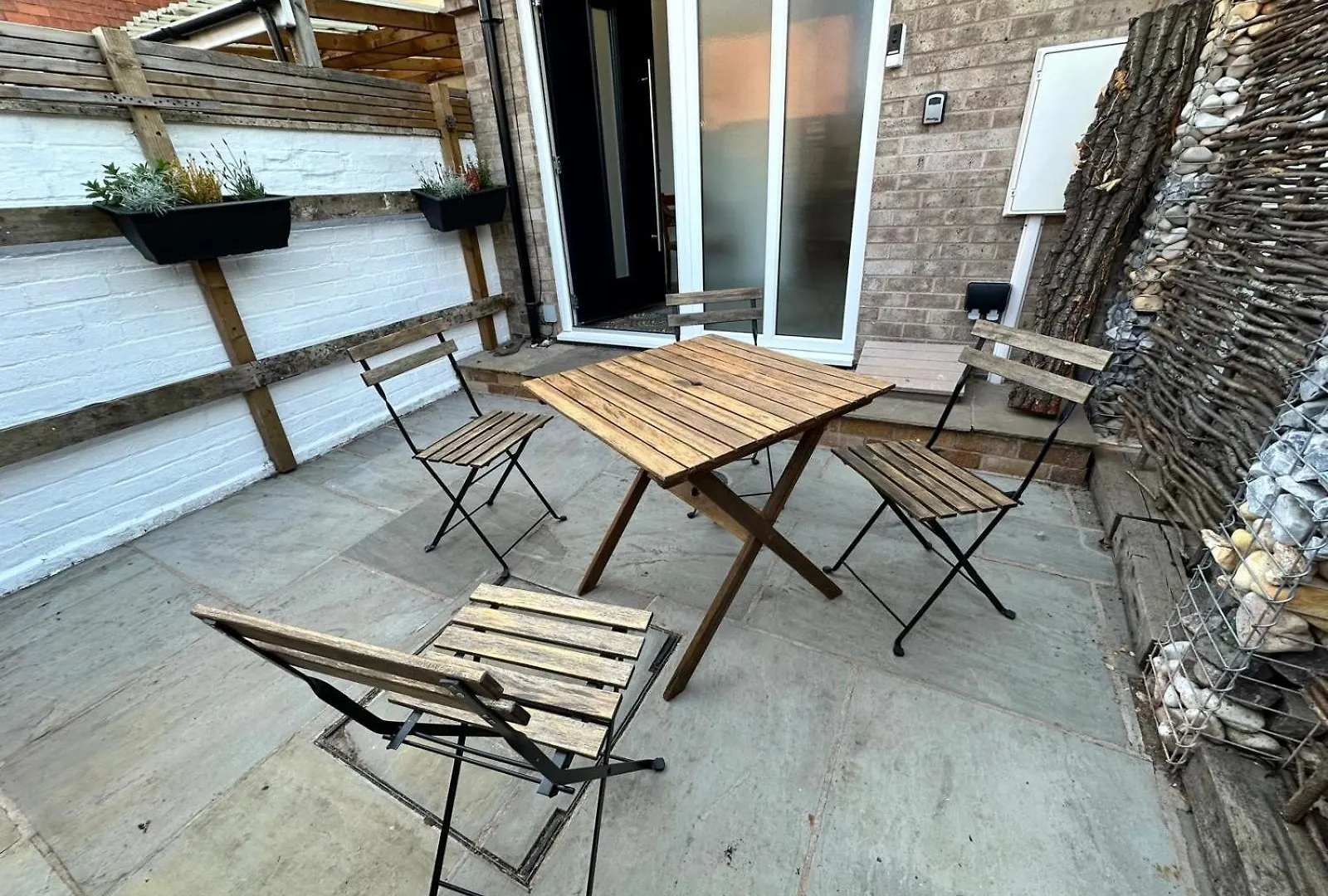Lighthouse Villa Nottingham Holiday home